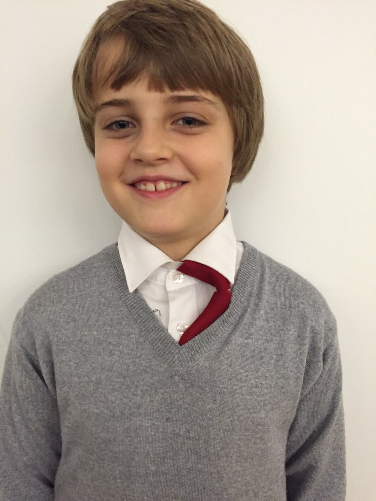 Ich verstecke meine Krawatte I.